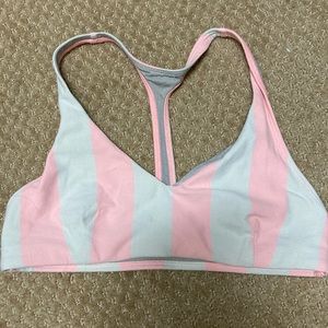 lululemon sports bra 4